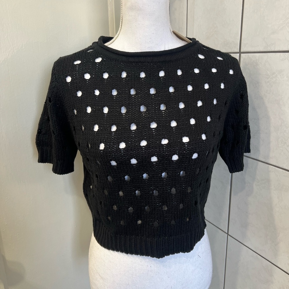 Uniq Sweater NWT